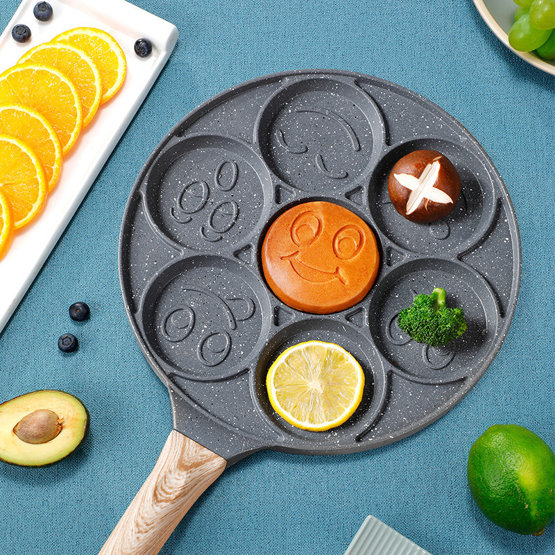 26cm Pot Bottom Diameter Cute Smiley Pattern Non Stick Waffle Mini Egg Pancakes Pan Cooking Pan Set Frying Pan For Kitchen