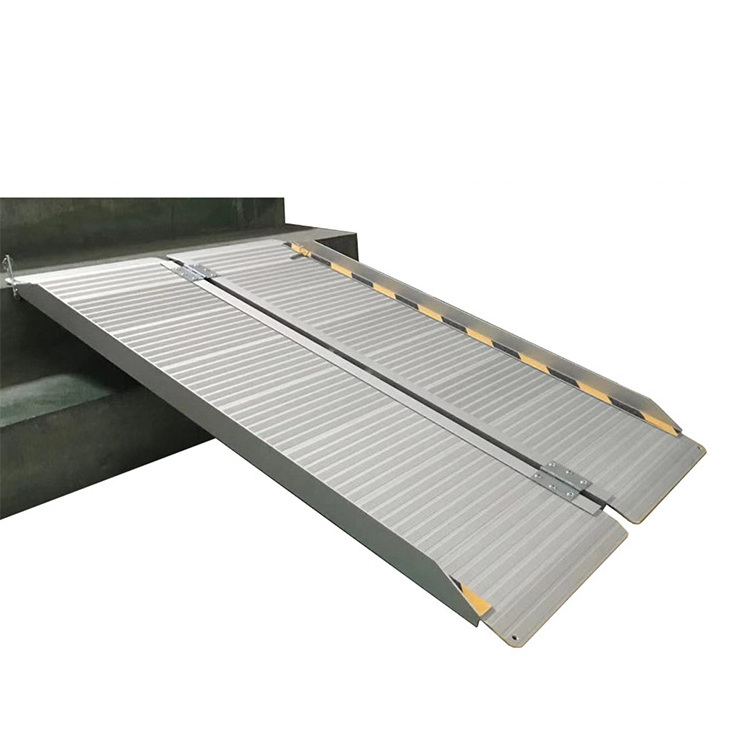 Heavy-Duty Arched Aluminum Loading Ramp