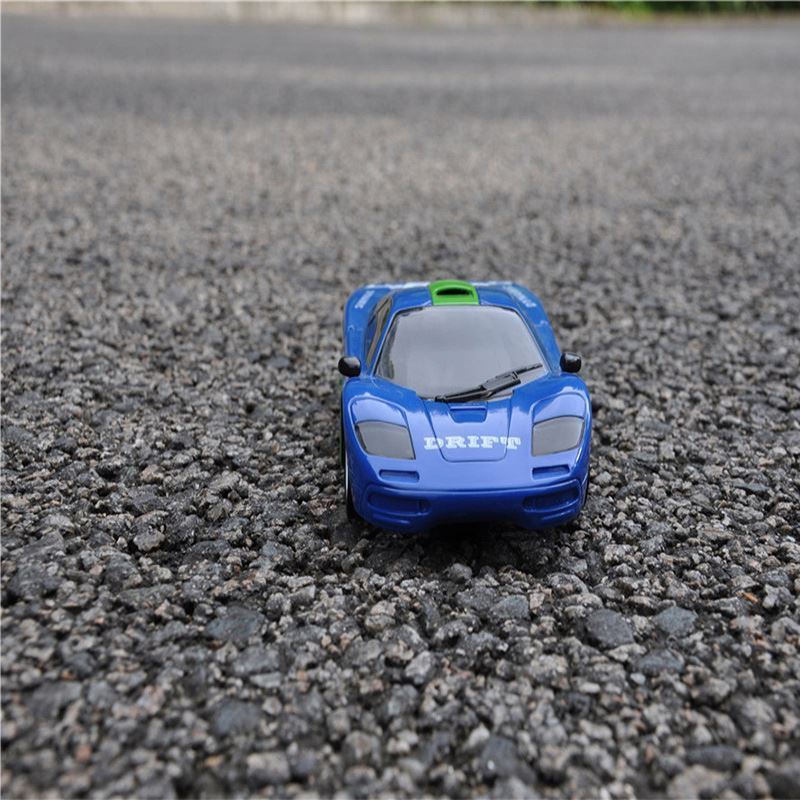 Drop Shipping 2.4G 4X4 RC Toys Car Mini High Speed Big Wheels Remote Control RC Cars With Rechargeable Battery Vs WLTOY For Kids