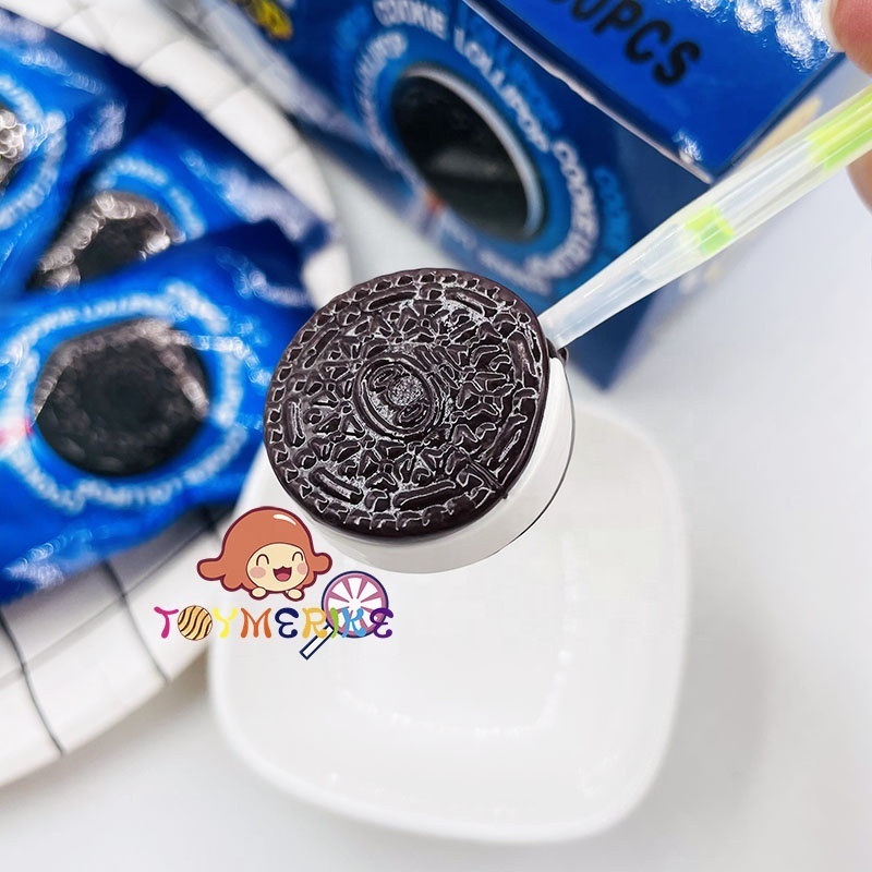 Wholesale Box Bottle Packaged Sweet Fruit Flavor Candy Oreo Shape Fruity Hard Lollipop with Light Stick