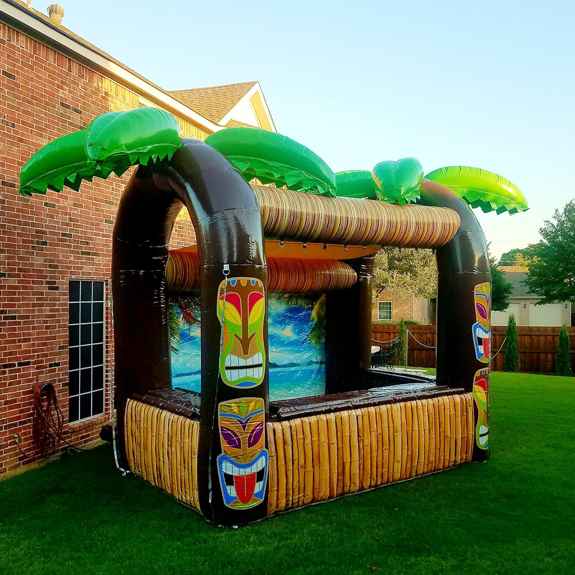 Customized Outdoor Backyard Summer Party Used Portable Inflatable Tiki Hut Bar Display Bar Inflatable Booth Bar