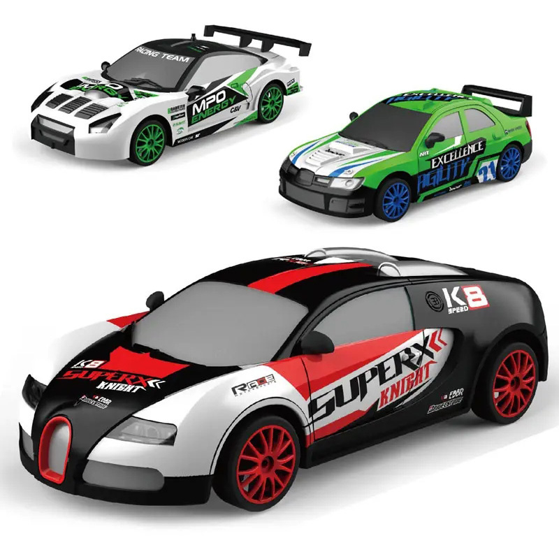 2.4G 1:24 Drift RC Car 4WD Race Car Children Toys High Speed Full Function Racing Car with Spare Tire and Obstacle