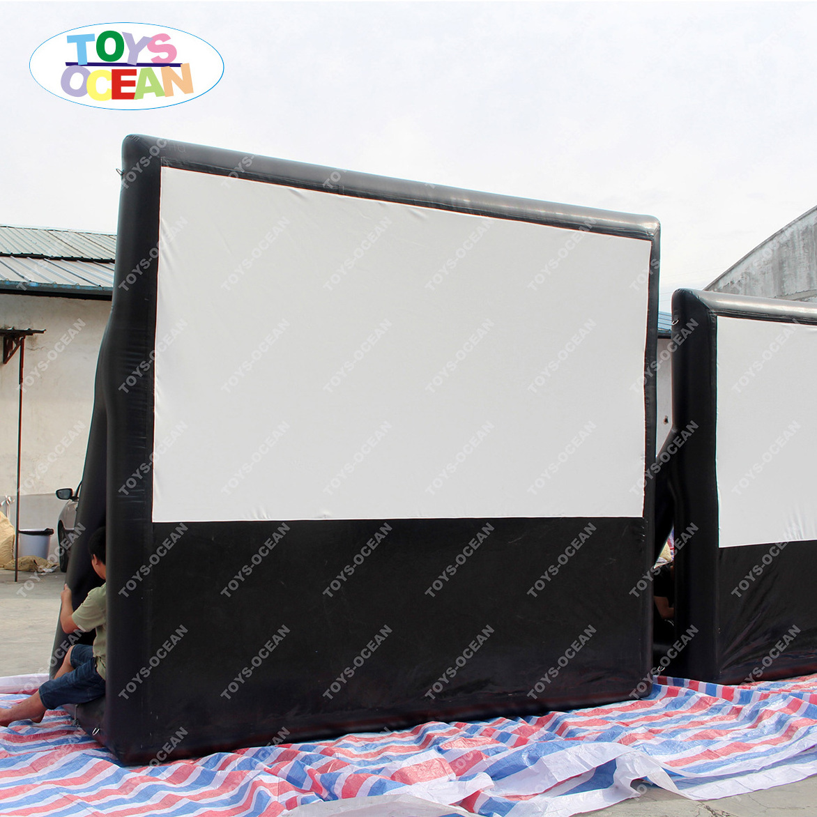 New design 16:9 inflatable movie screen in cinema