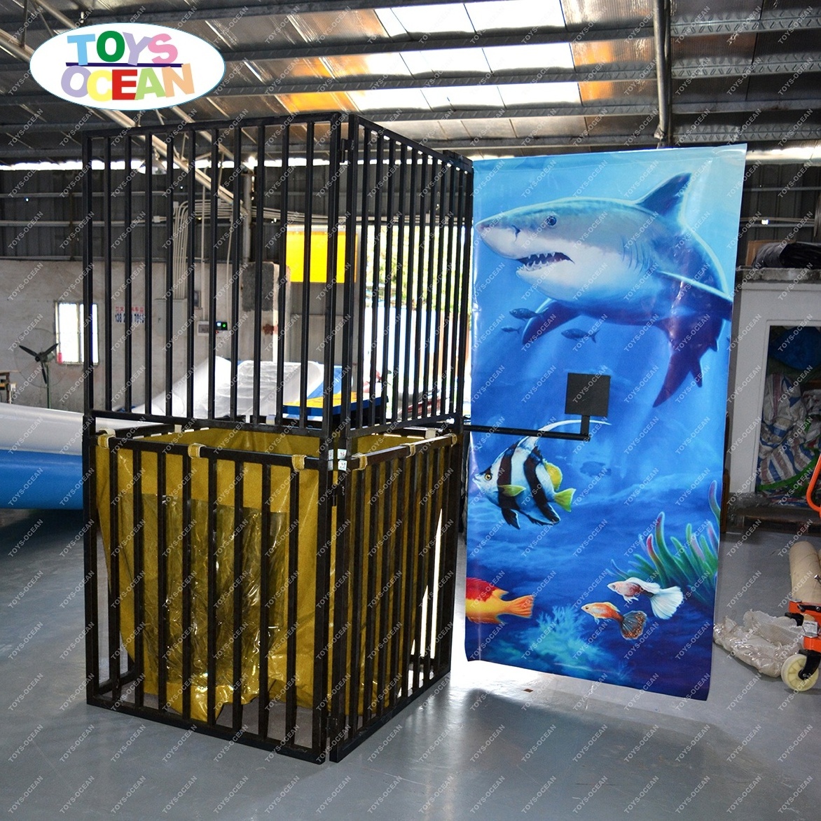 new adult water splash games dunk tank dunking machine booth