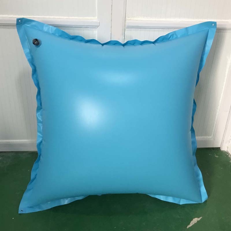 Swimming Pool Winterizing Air Pillows 4 X 4 ft  Inflatable Air  Pillow for Above Ground Swimming Pool Cover