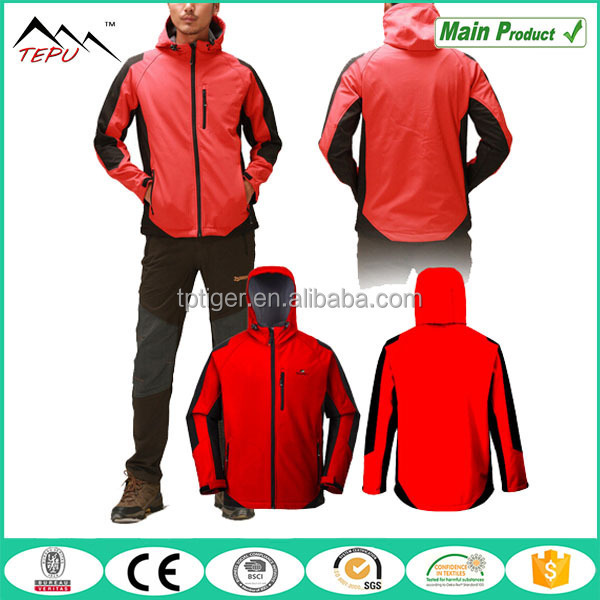 2021 New Hooded Wind 3-Layer Coat Waterproof Men Red Softshell Jacket