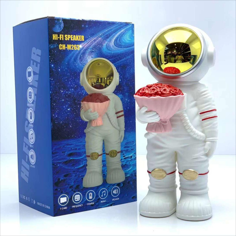 CH-M261-263 Astronaut fashion night light ornament subwoofer radio TF card speakers