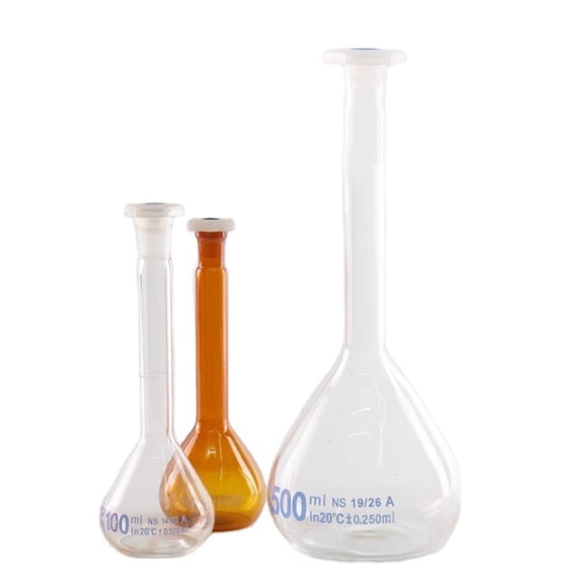 Glass volumetric flask