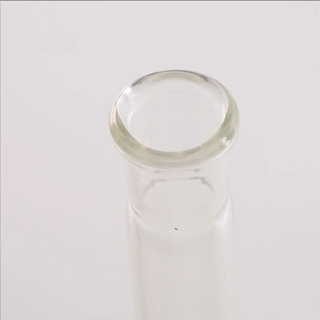 Glass volumetric flask