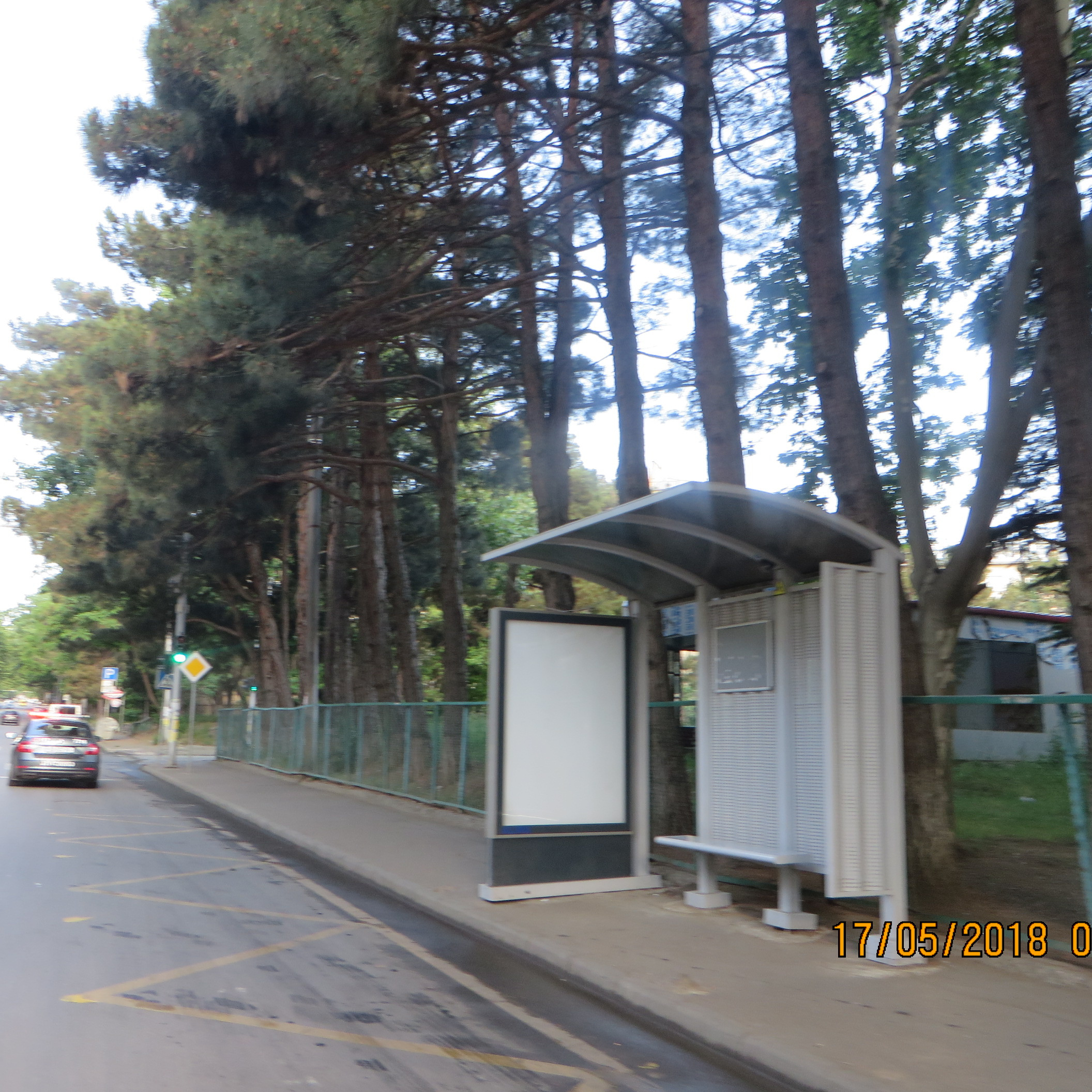 Standard Bus Shelter Stainless Steel Bus Shelter For Advertising Durable Structure Easy Assemble