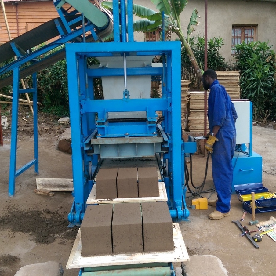 32 kW, semi automatic, hydraulic power concrete block making machine