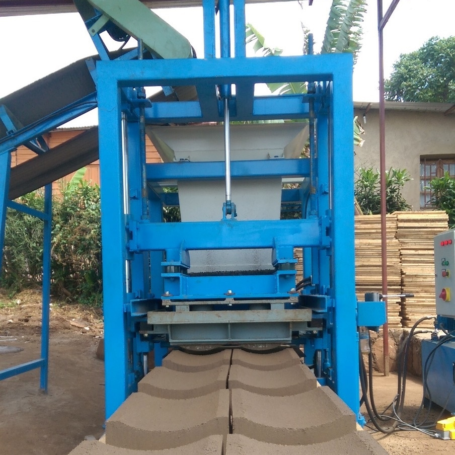 32 kW, semi automatic, hydraulic power concrete block making machine