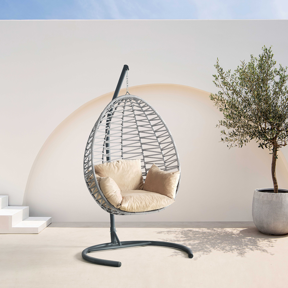 Ultimate Relaxation Haven: single-Cushion Eggshell Hanging Chair Unparalleled Comfort, Style, and Tranquility for Outdoor Bliss