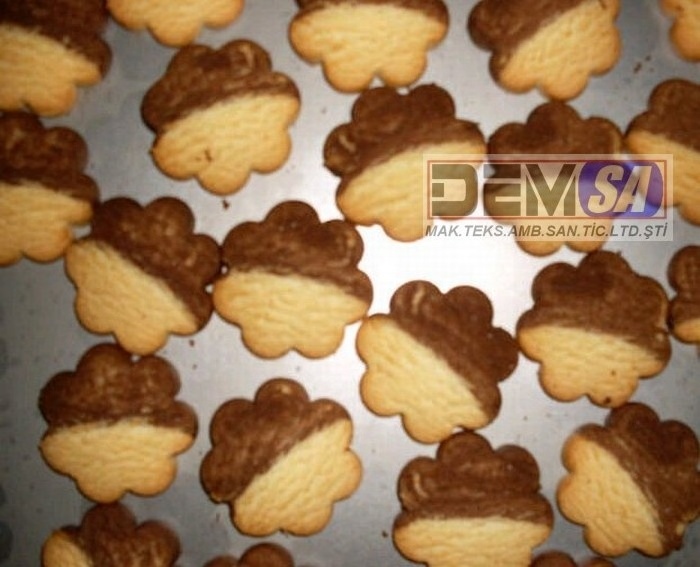 Cookie production machine Supplier Corn Puff Snack Production Line Extruder Corn Chips Food Making Machine