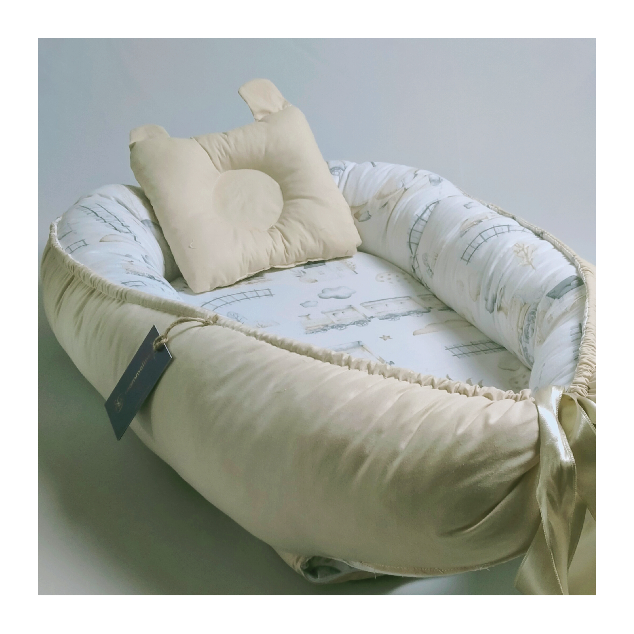 Baby Nest Bed Newborn High Quality Baby Lounger 100% Cotton Beige Colour Filling with Ball Fiber Safe for Babies