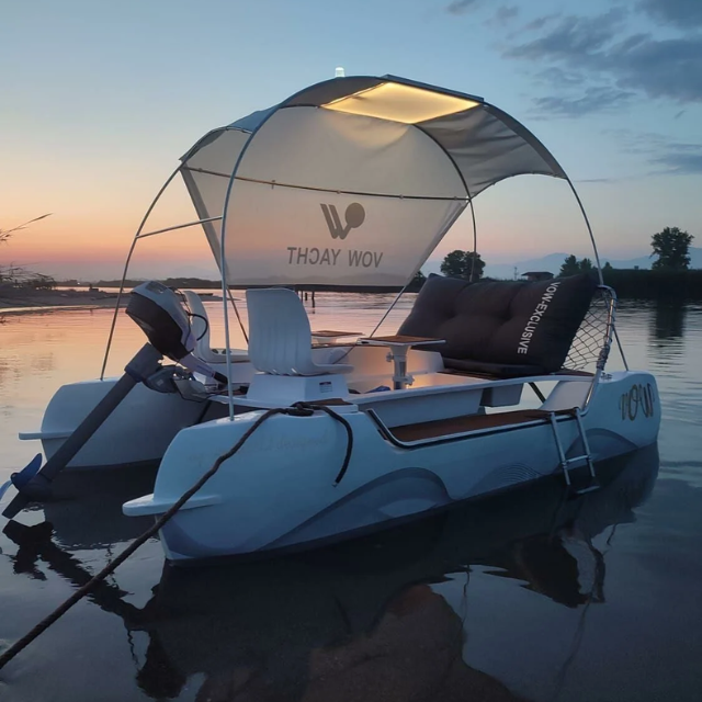 Vow Yacht Exclusive Electric Mini Catamaran