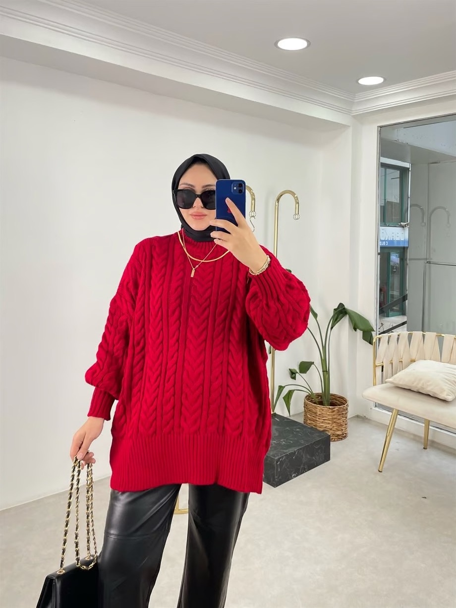 Women's Oversized Cable Knit Sweater with Ribbed Hem and Cuffs 2024 Women's Winter Fashion