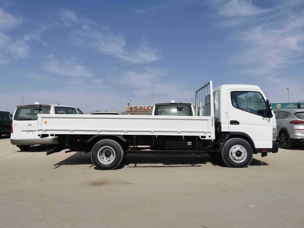 2021 ISUZU 300 Dongfeng Light Cargo Truck 4x2 Pickup Diesel Duty Engine Van Gross Wheel Color Vehicle Transmission