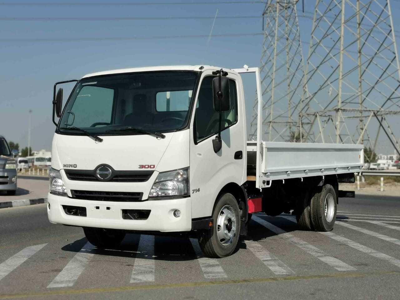 2020 HINO TRUCK 300 Dongfeng Light Cargo Truck 4x2 Pickup Diesel Duty Engine Van Gross Wheel Color Vehicle Transmission HUB