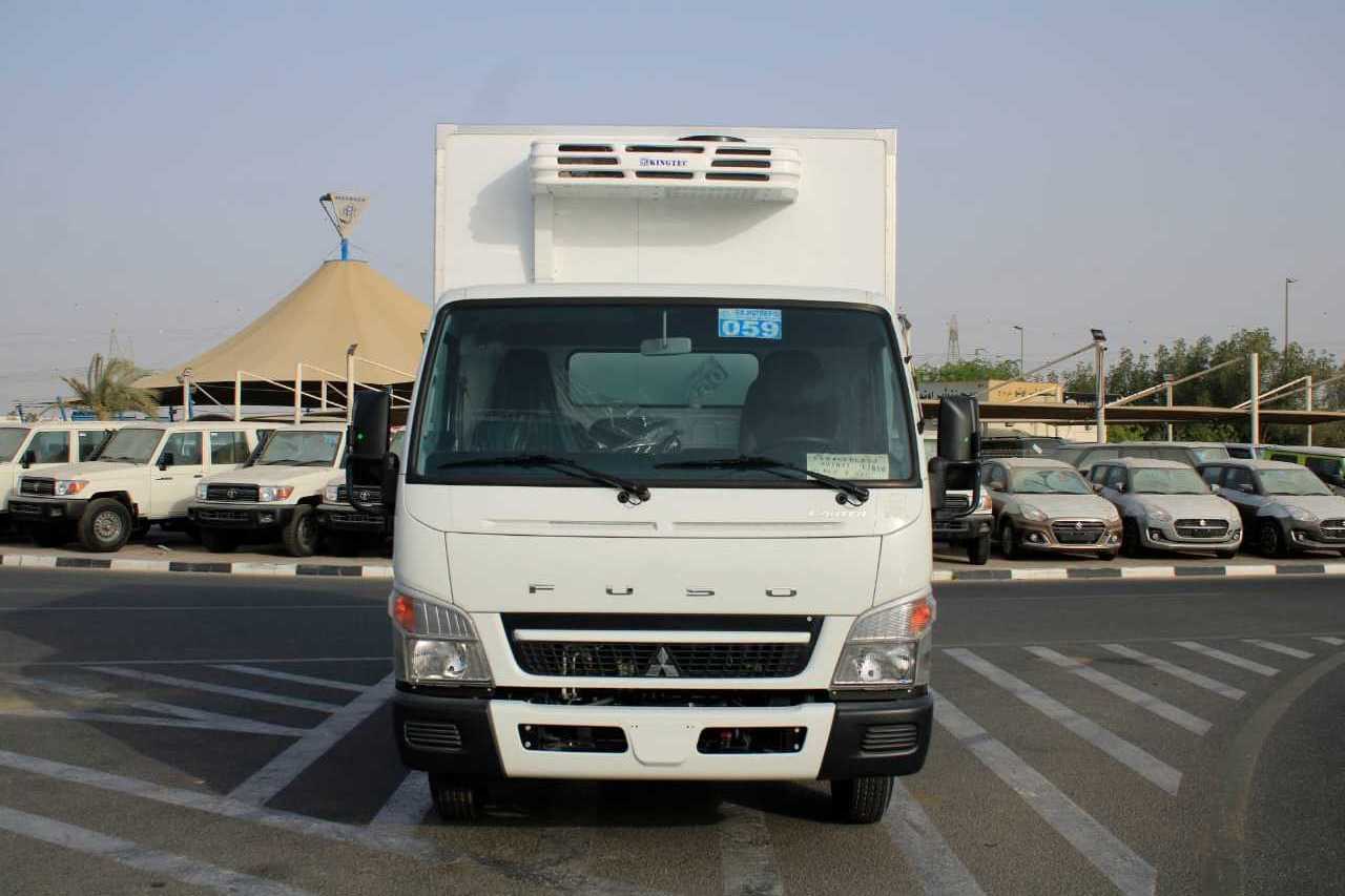 2022 MITSU BISHI CANTER Brand 116HP Light Refrigerated Truck Cargo Truck Japan Diesel Engine Gross Wheel Vehicle Transmission