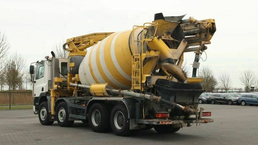 DAF CF 340 8X4 CONCRETE MIXER PUMP CBM Cylindrically Shaped Transportation Dry Powder Bulk Cement Tank Semi Trailer