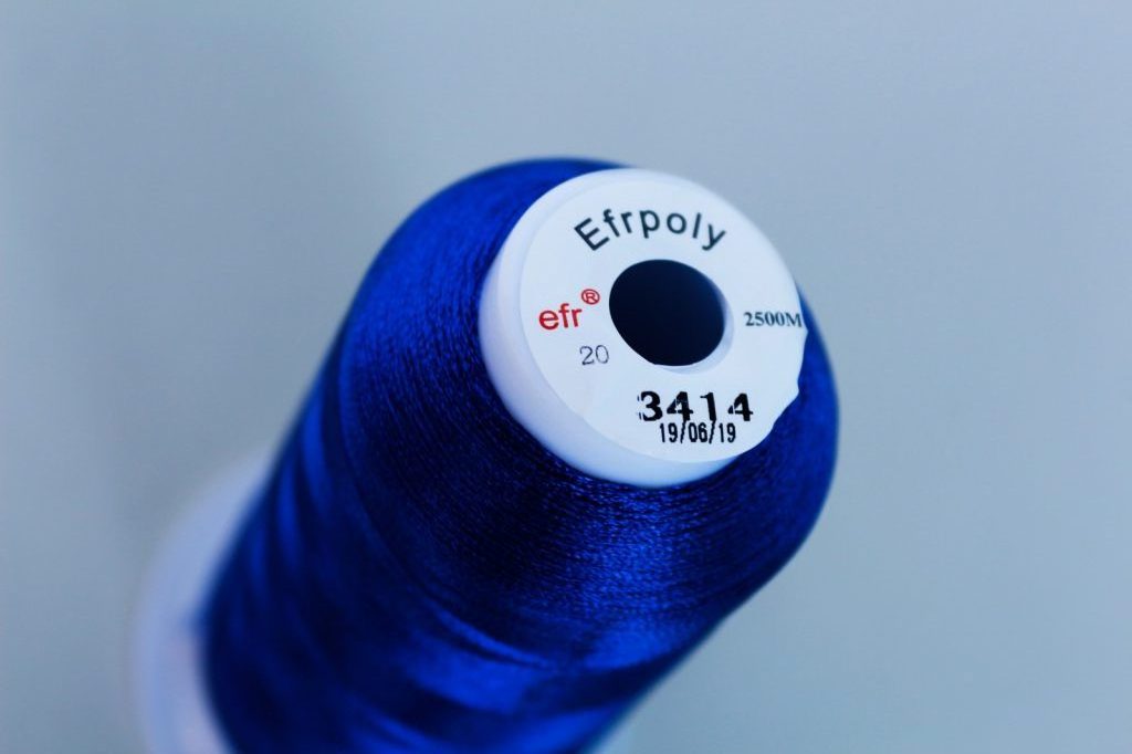 High Quality Polyester Embroidery Thread 150d/2 %100 Polyester Embroidery Yarn 460 colour option