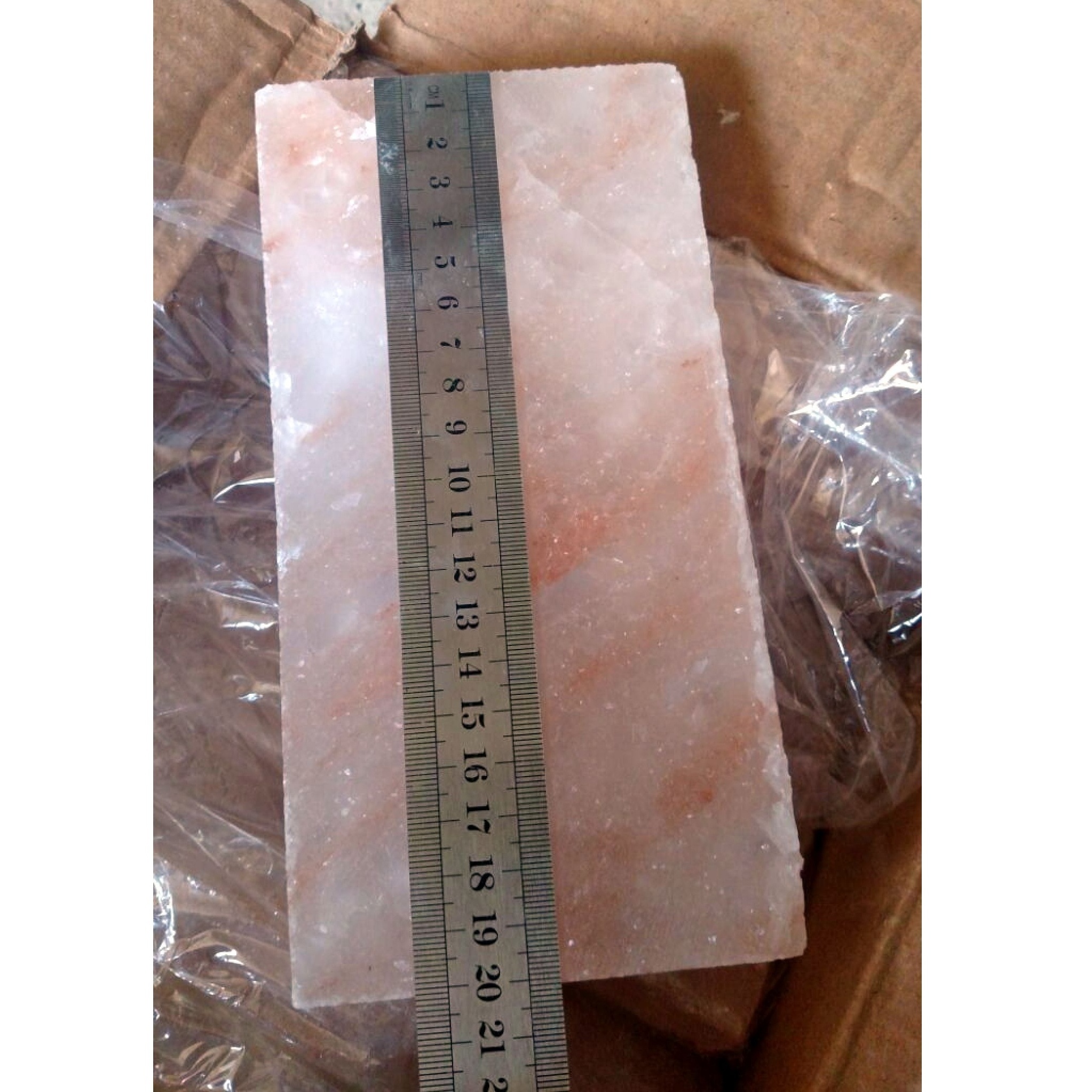 100% Pure Himalayan Rock Salt Bricks Size 20x10x2cm for Salt Room Construction Available at Wholesale Price