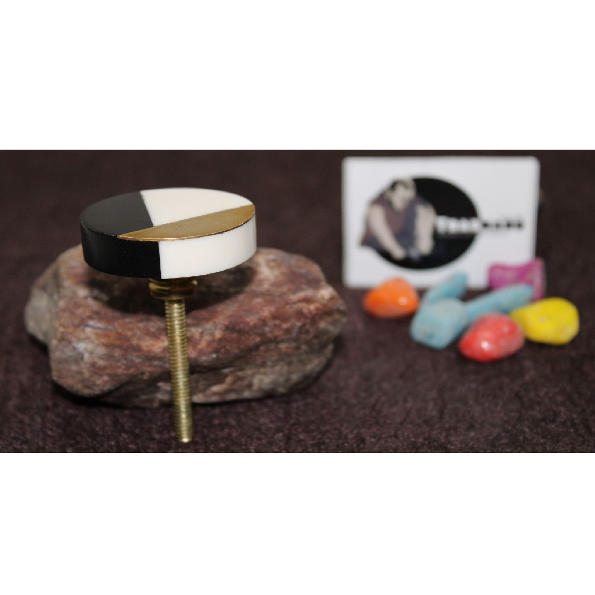 Tradnary & White Resin Knob with Brass Latest Design Black Furniture Handle & Knob Modern Strip in Round Shape Style#23