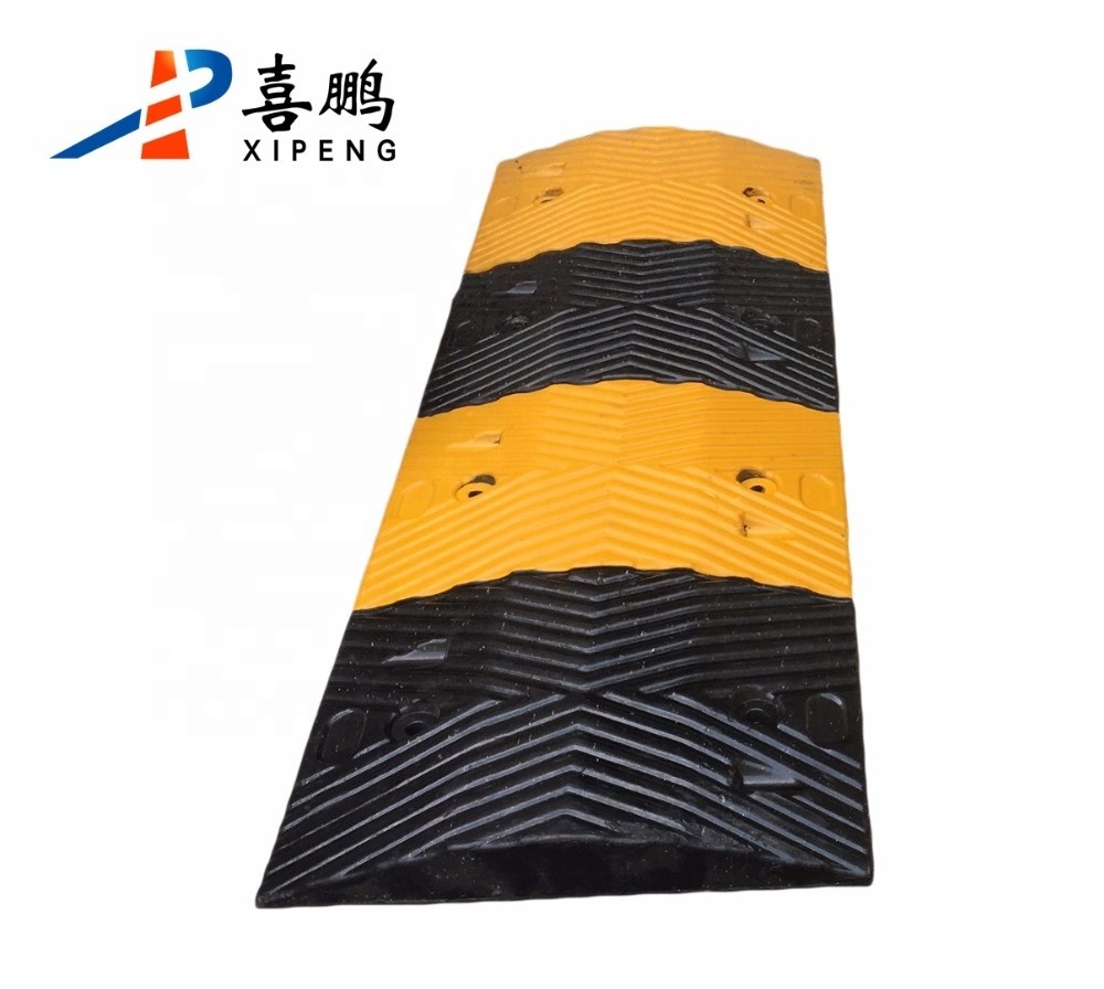 Car safety 500*350*50mm Durable Rubber Driveway  Speed Bump Ramp PORTABLE RAMP