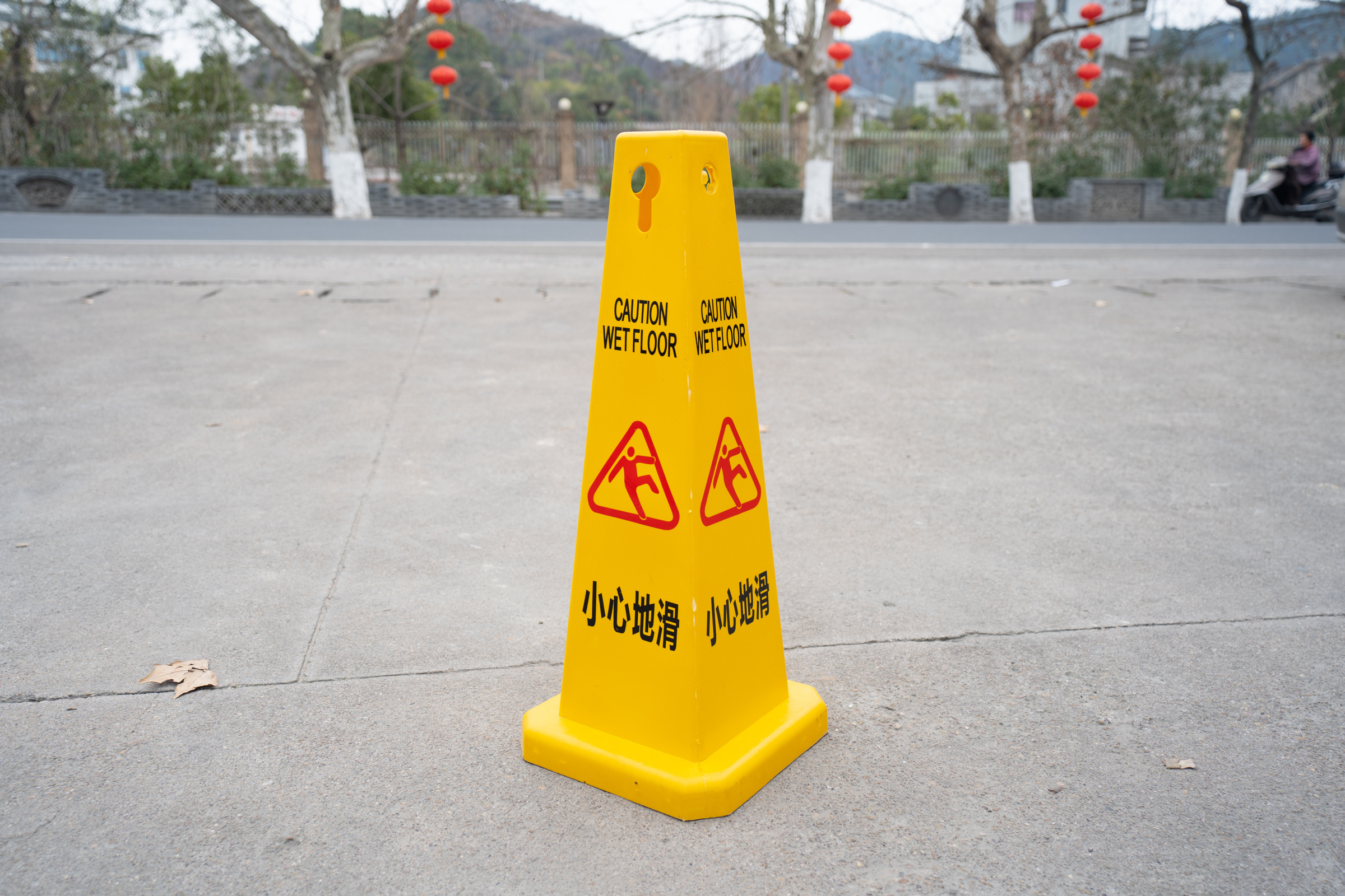 Plastic Warning Safety Signs Yellow Caution Wet Floor Sign Board ...