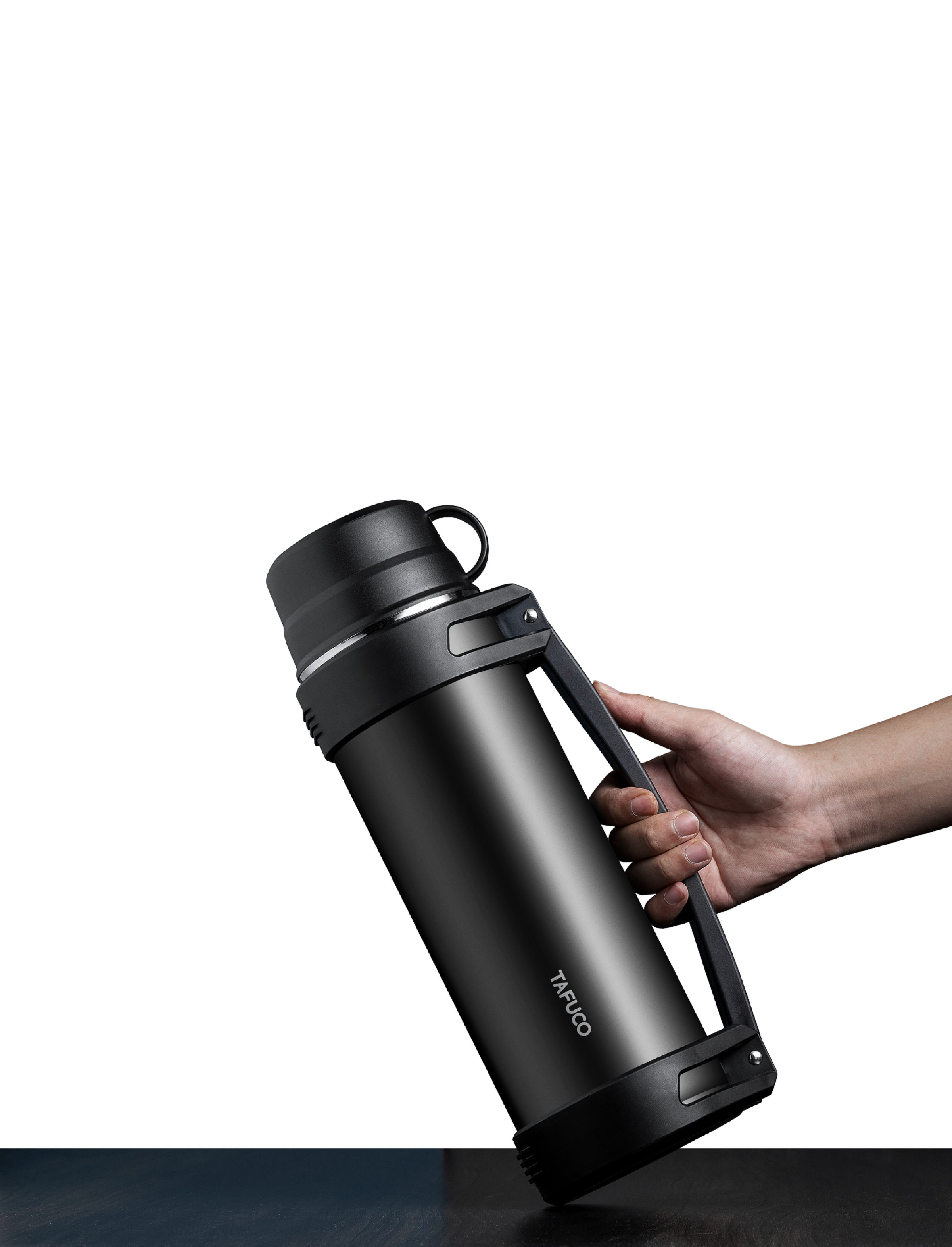 1.5L large capacity stainless steel double wall vacuum outdoor camping thermos travel pot with belt