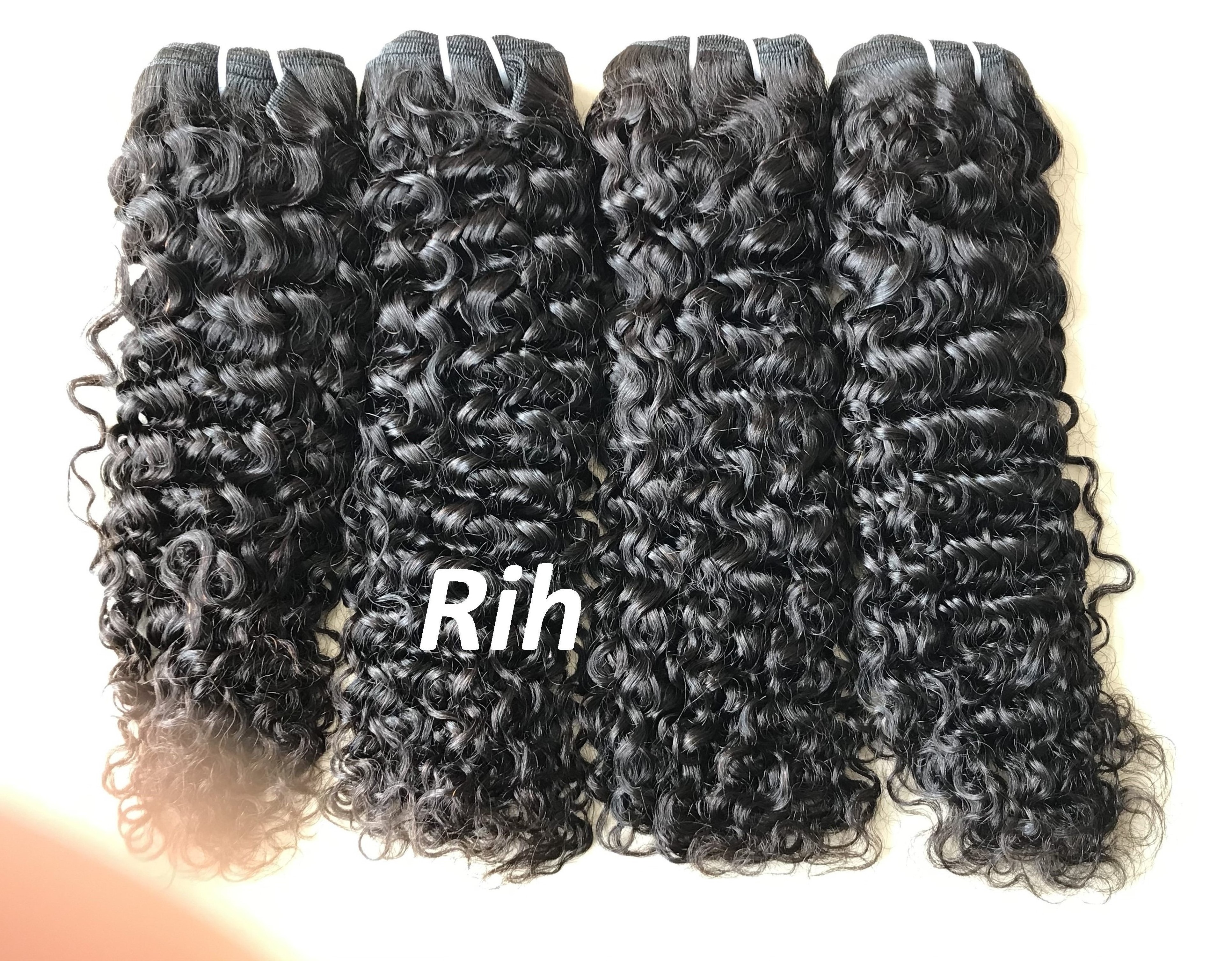 Mongolian Cambodian Kinky Curly Hair Weave, Raw Cambodian Hair Bundles Vendor, Indian Natural Black Curly Hair Products Vendor's