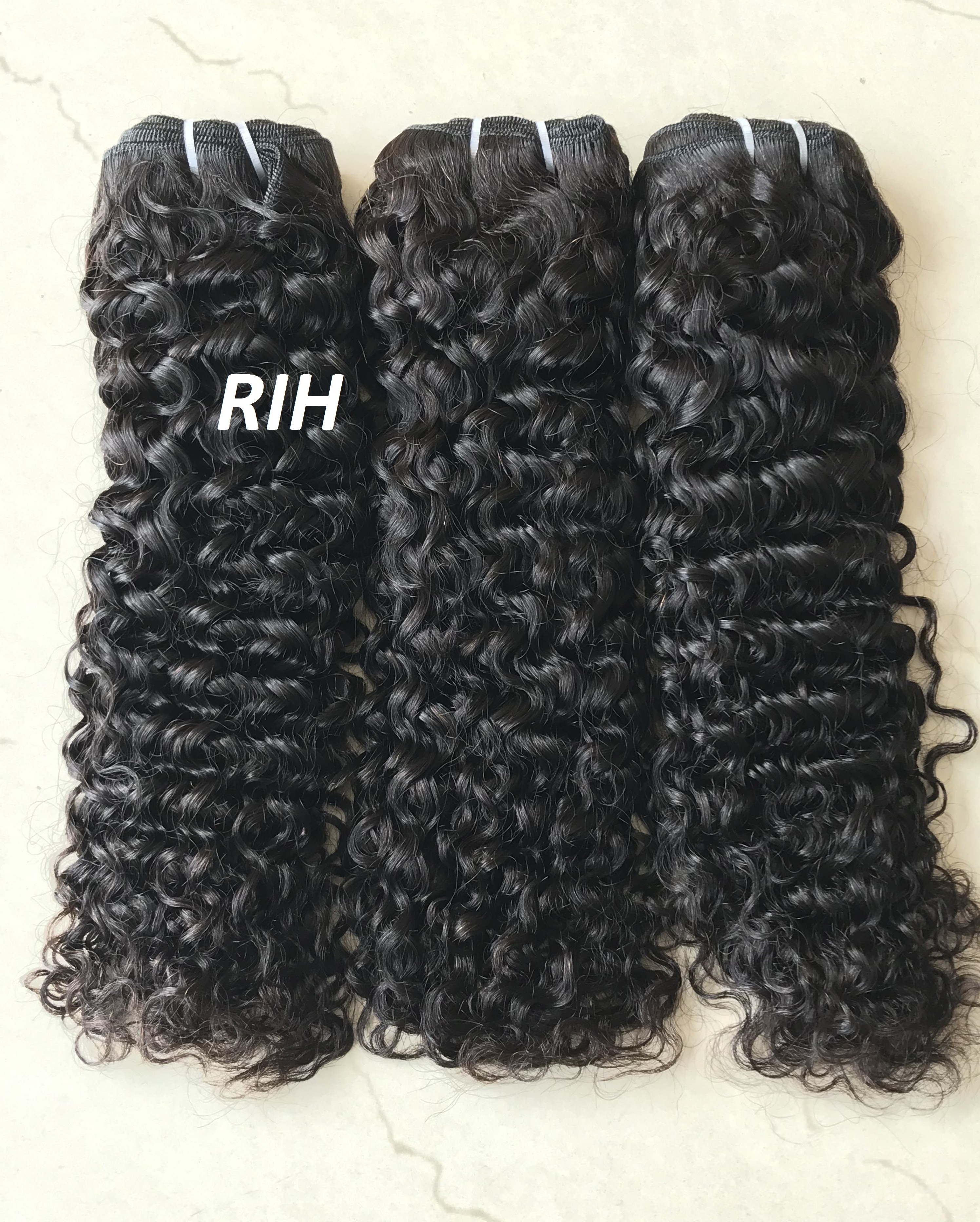 Mongolian Cambodian Kinky Curly Hair Weave, Raw Cambodian Hair Bundles Vendor, Indian Natural Black Curly Hair Products Vendor's