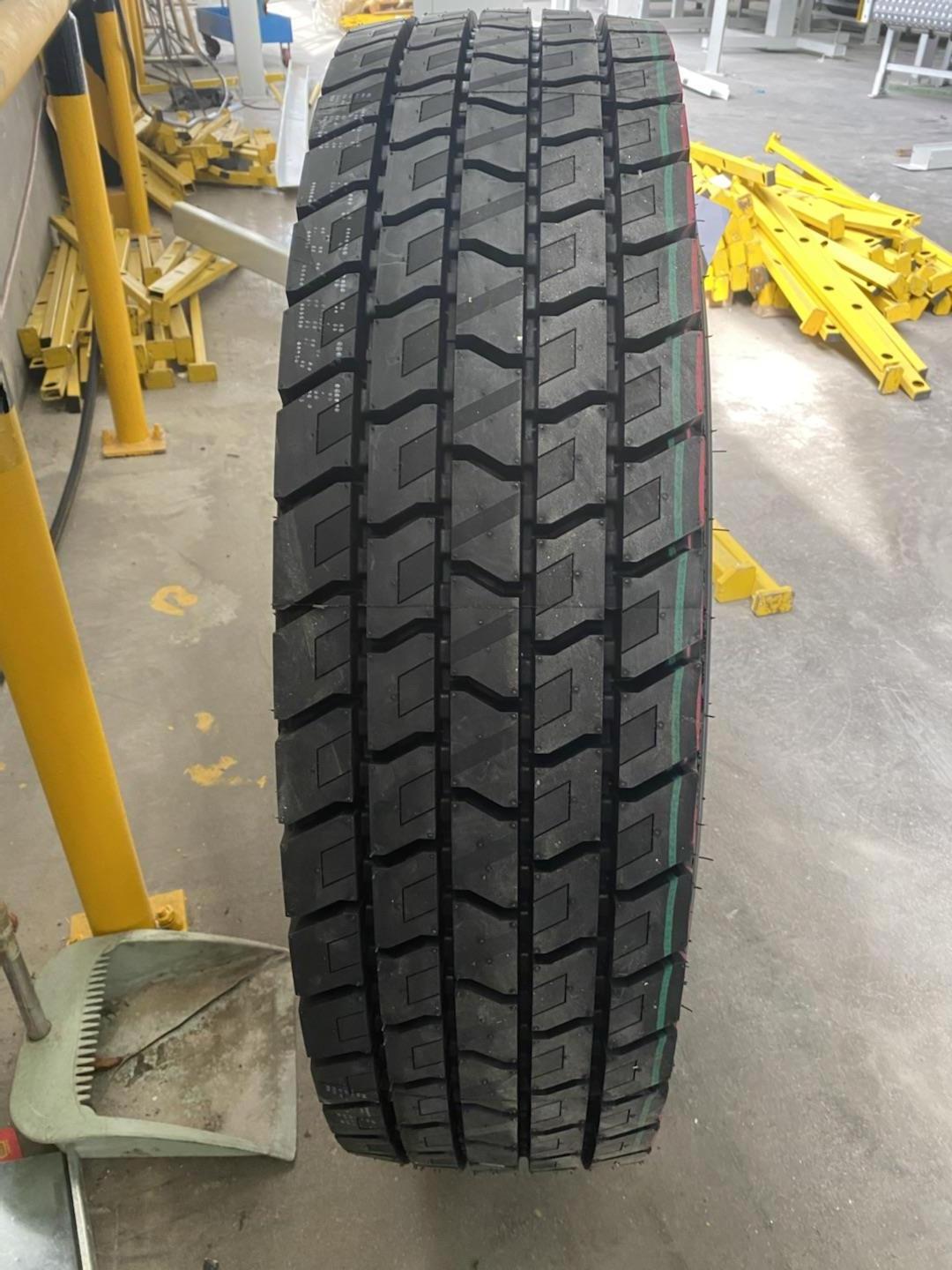 Factory Sale Commercial Truck tires 315/70R22.5 315/80R22.5 Wholesale Price