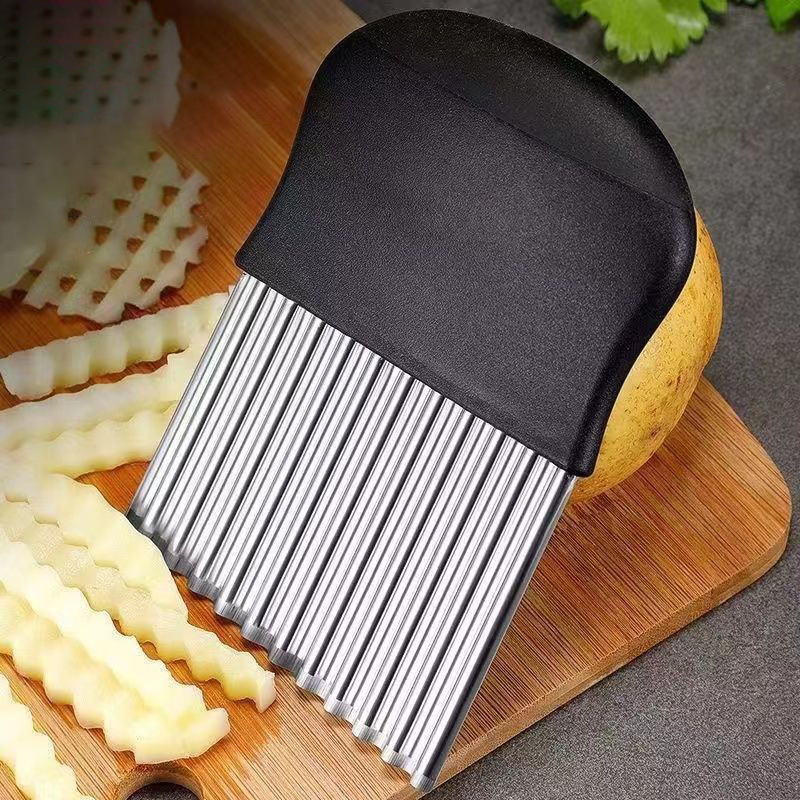 Hot Selling Stainless Steel Wavy Potato Cutter Knife Carrot Chip Vegetable Crinkle Wavy Chopper Cutter French Fry Slicer