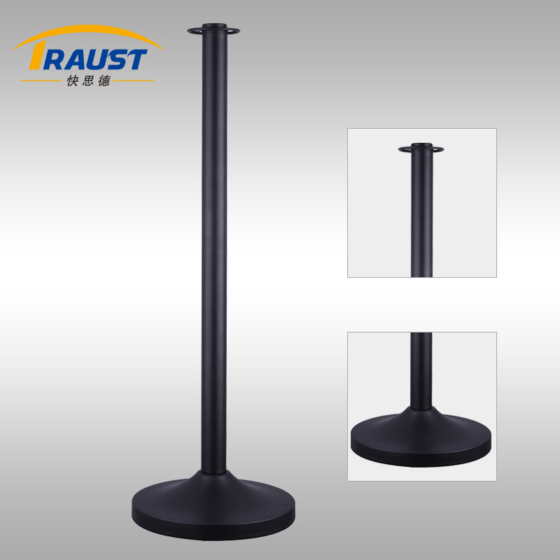 Traust museum exhibition traffic crowd control queue red carpet velvet rope poles stands post barrier stanchion