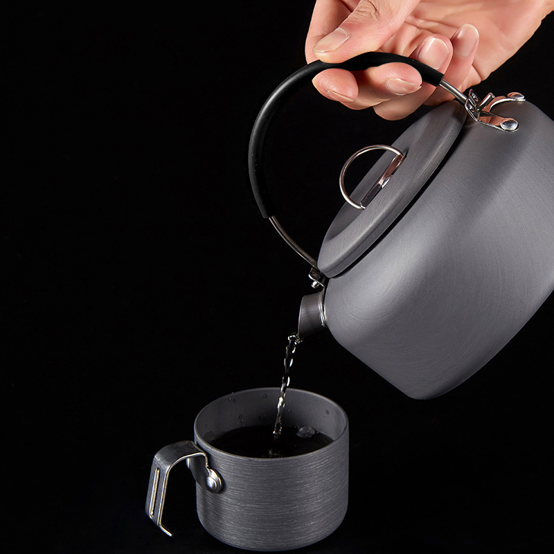 Customized impervious water 1.4L portable kettle make tea stainless steel handle hot water kettle outdoor camping kettle