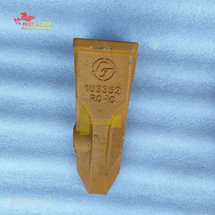 Hangood Excavator Spare Parts 1U3352 1U3352RC R215 Bucket Teeth for Cat Excavator E320 E322 E323 E325 E330 J350 Rock Bucket