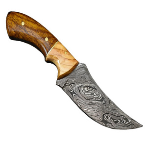 Custom Size Premium Damascus Steel Fixed Blade Outdoor Knife Rosewood Handle Twist Blade Pattern with free Leather Sheath