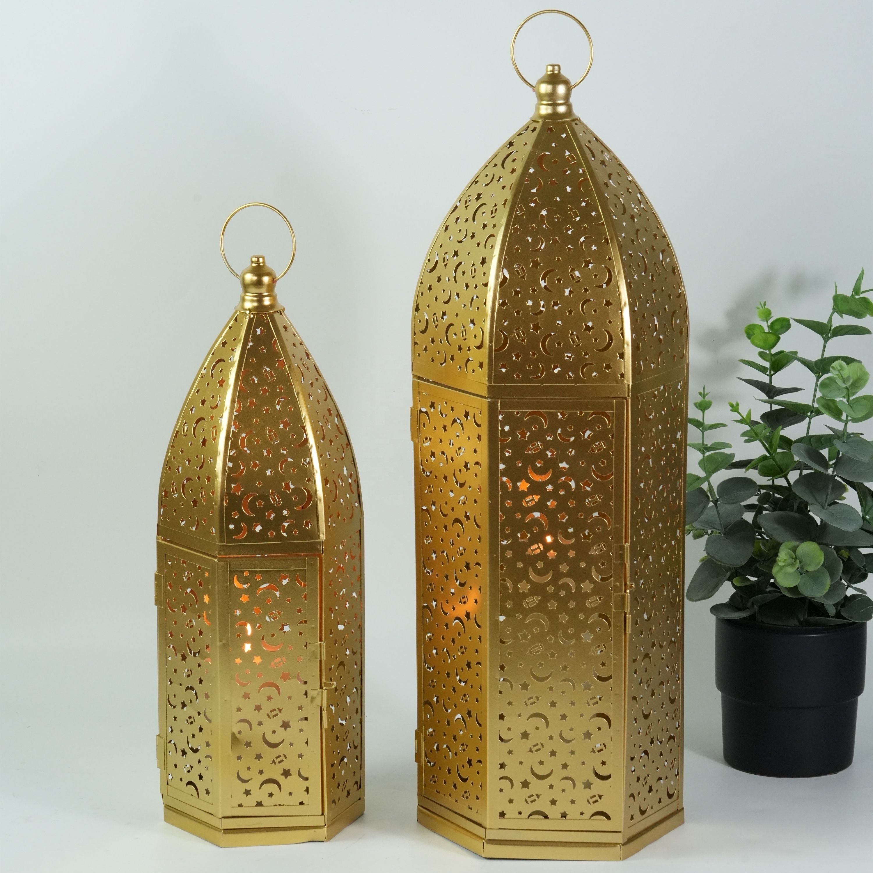 Foryoudecor Set of 2 Eid Ramadan Arabic Festival Metal Candleholders in Lantern Shape Other Candle Holders Lanterns & Jars