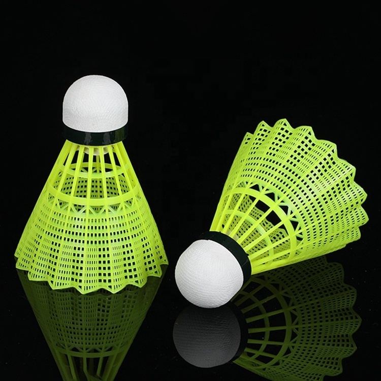 Durable High Speed Plastic Feather Badminton Nylon Shuttlecock for Indoor Outdoor Training