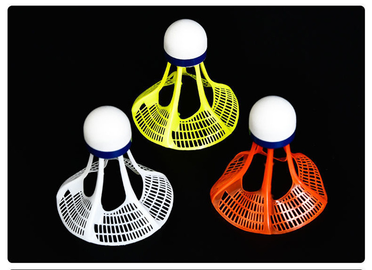 Windproof High Speed Durable Plastic Feather Nylon Shuttlecock for Outdoor Badminton Play