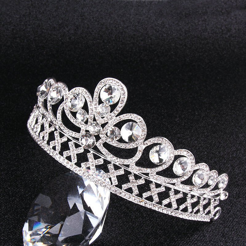 Yiwu Supplier Custom Wedding Tiara Cheap Large Tall Miss Beauty Pageant Birthday Queen Megan Tiara Crown For Sale