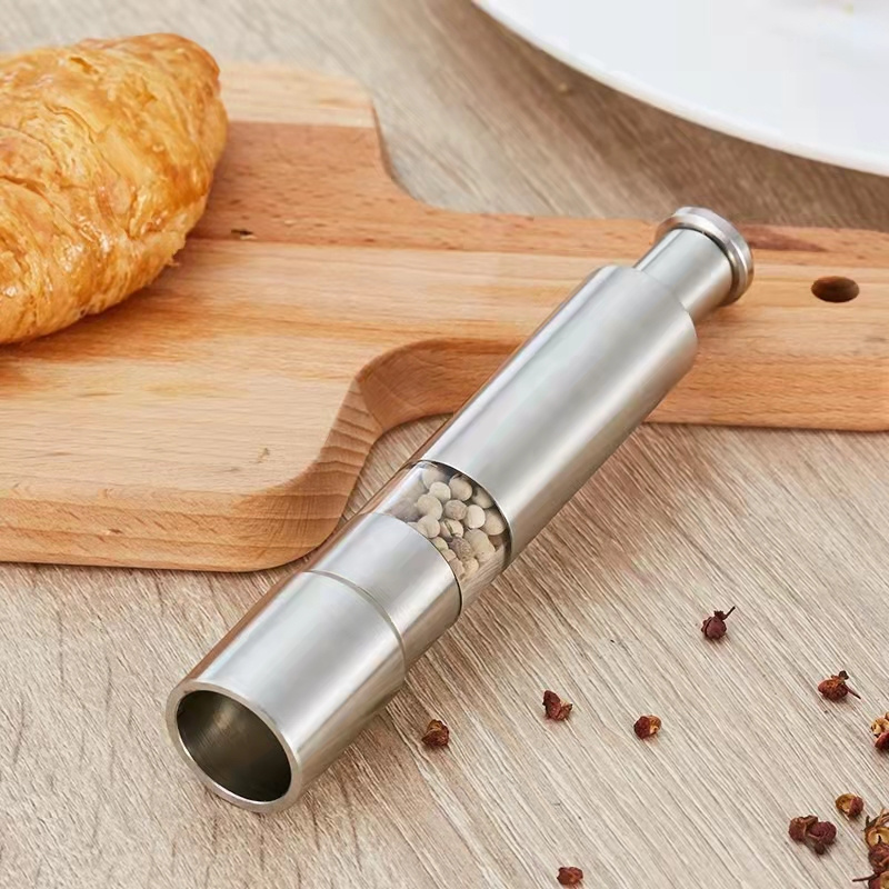 Wholesale kitchen 2 in 1 handmade Hand Grain Chili Spice Shaker Premium Manual Stainless Steel Salt and Pepper Grinder Mill