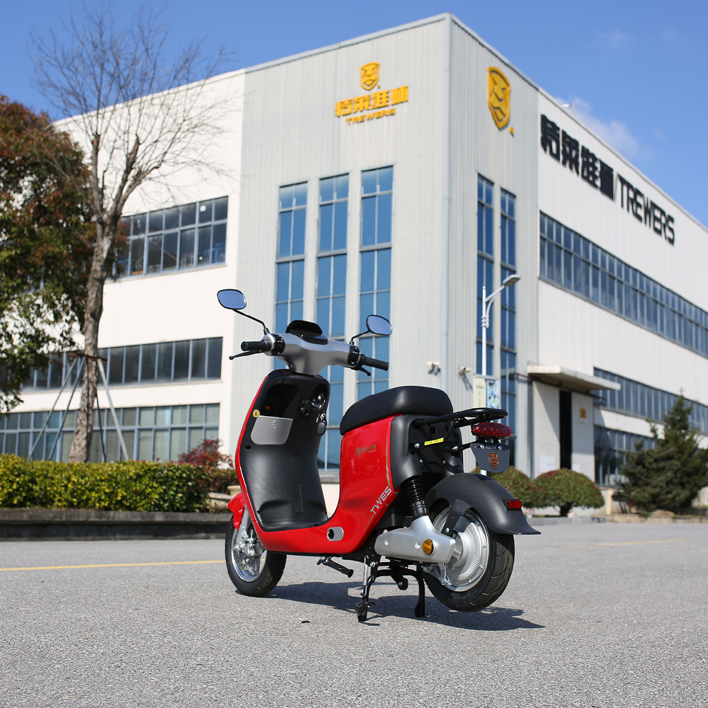 High cost performance fast electric moped scooter for adults big wheels electric motorcycle with pedals