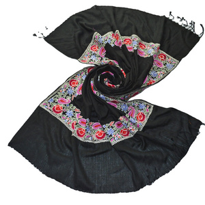 Pure Wool Kashmiri Shawls Women Autumn season woolen shawls embroidery shawls and stoles export