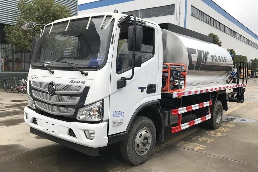 10000 Liters Asphalt Distributor Truck Bitumen Emulsion Spraying Truck