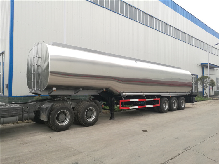 3 Axles bitumen trailer tanker with heater 45000 Liters Pitch Tar road tanker for sale