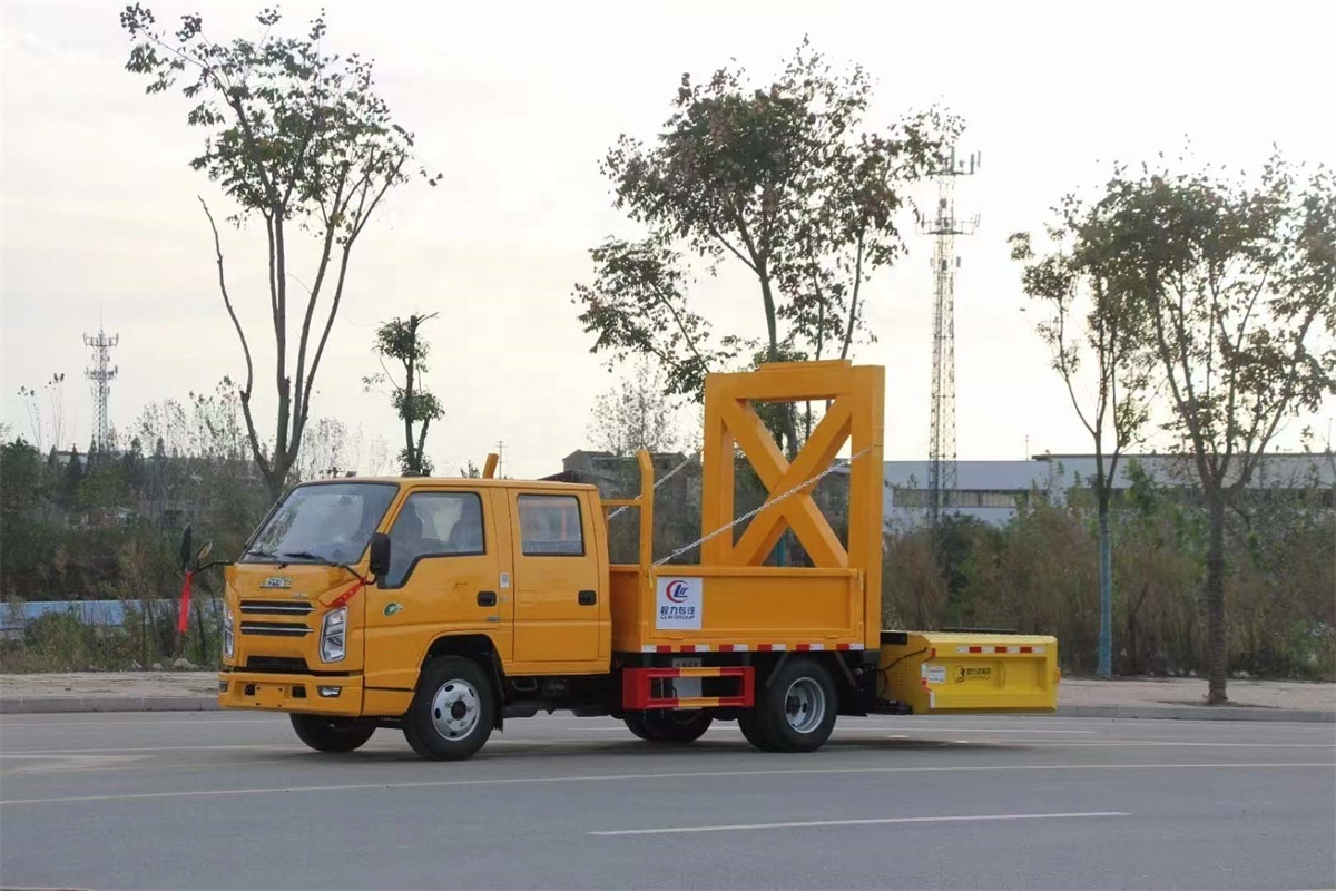 Best price of JMC 4*2 Impact-proof truck mounted SHMASH2016 attenuator for sale