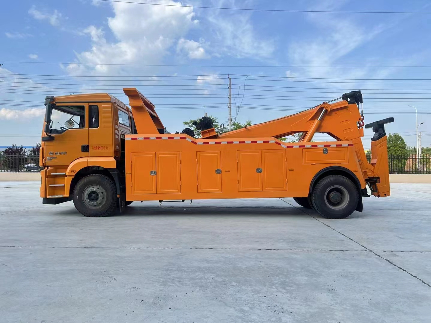 heavy duty big  tow truck 16 Tons 280hp SINOTRUCK HOWO 20 TONS wrecker